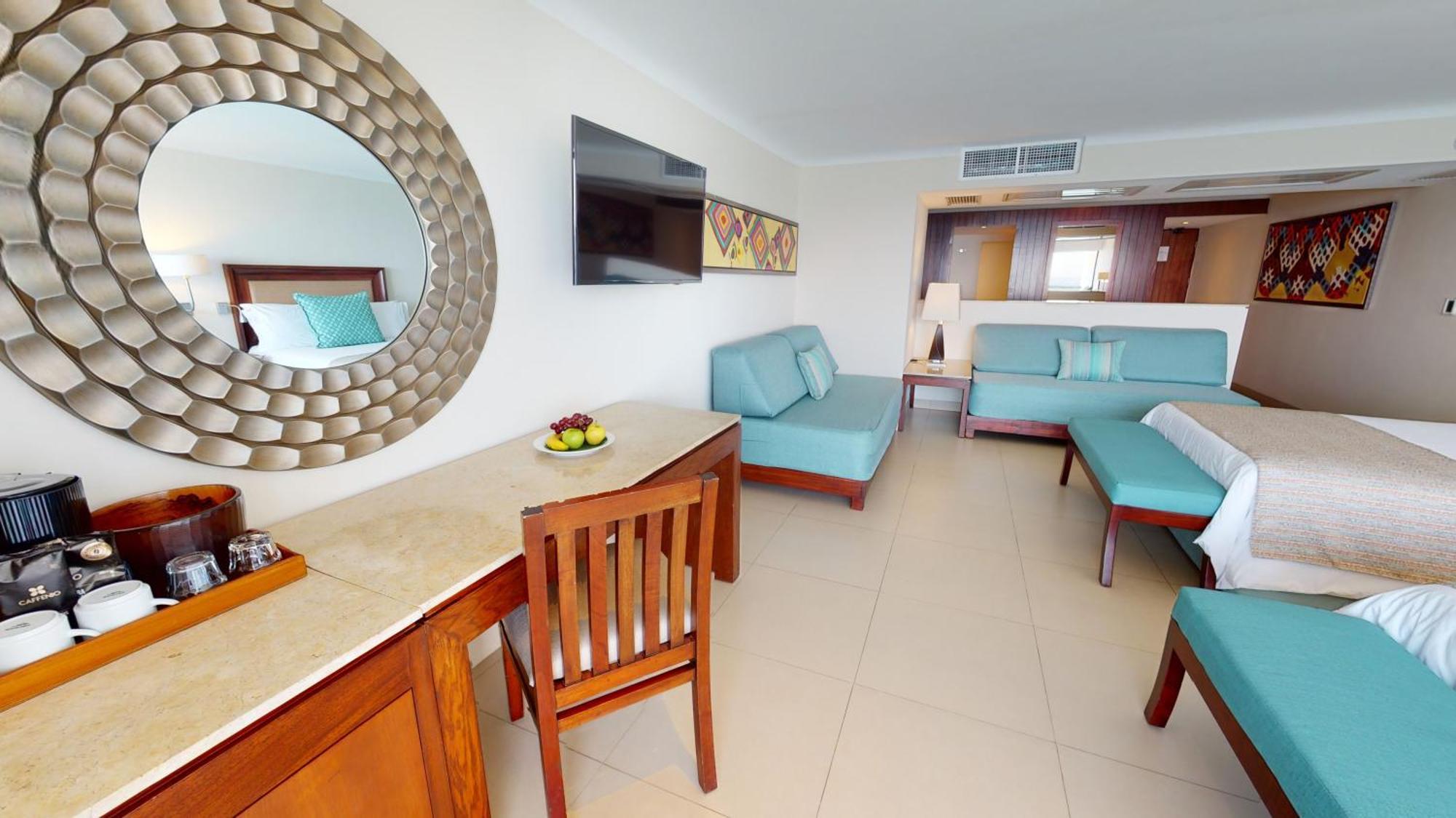 Family Suite Smart Group Value