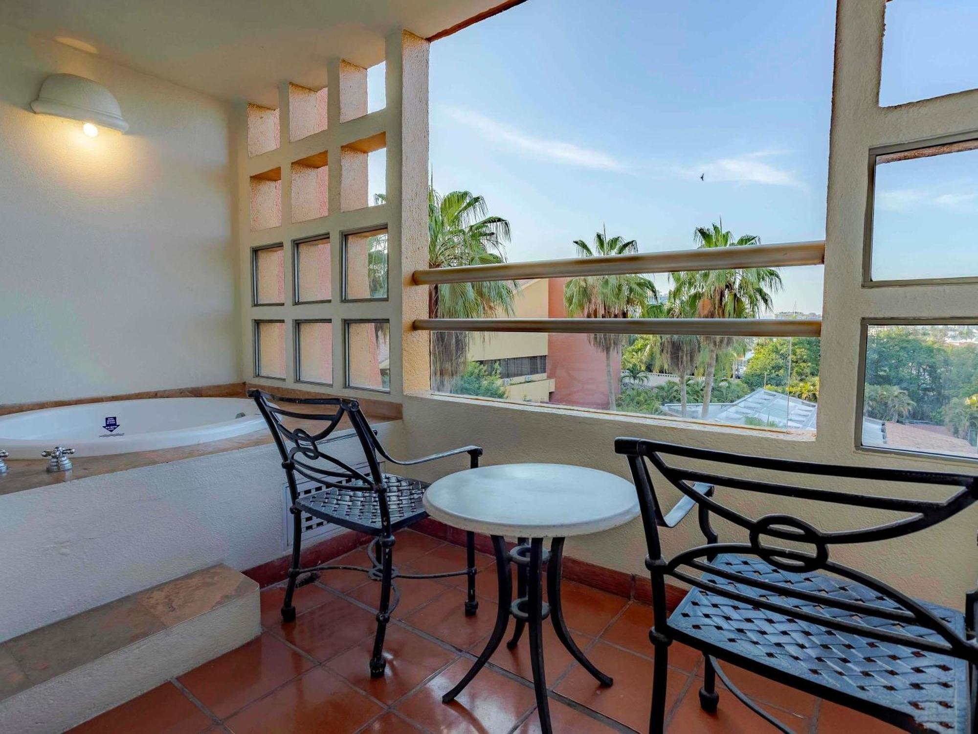 King Studio Balcony