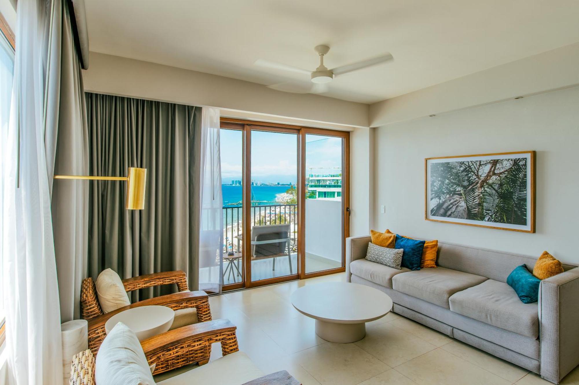 Grand Almar Jacuzzi Terrace Full Ocean View