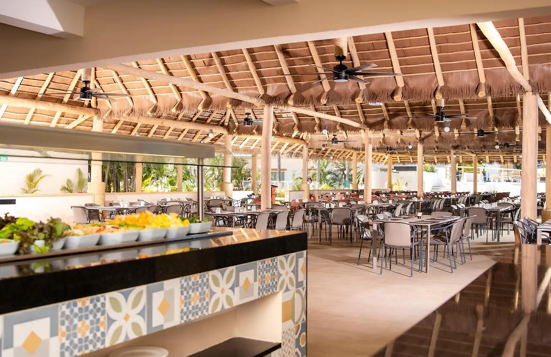 Krystal Vallarta-1